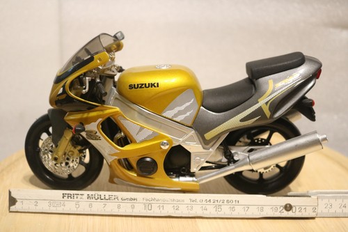 Modellmotorrad suzuki gsx - r,