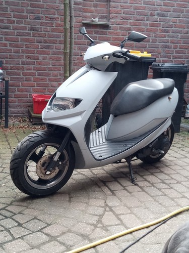 Suzuki estilete roller 70ccm - suzuki,