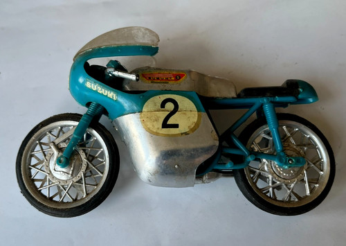 Suzuki motorrad rennrad rt67 - rennrad,